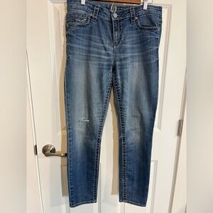 Kut From The Cloth distressed women’s straight leg jeans